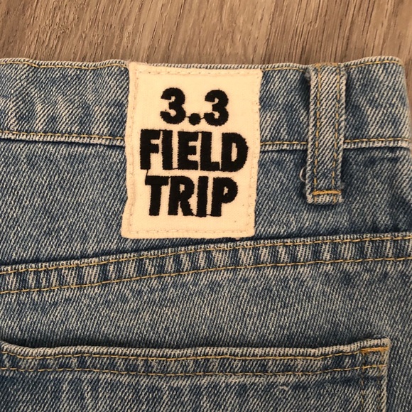 3.3 Field Trip (Korean) high waist denim shorts - Picture 3 of 5